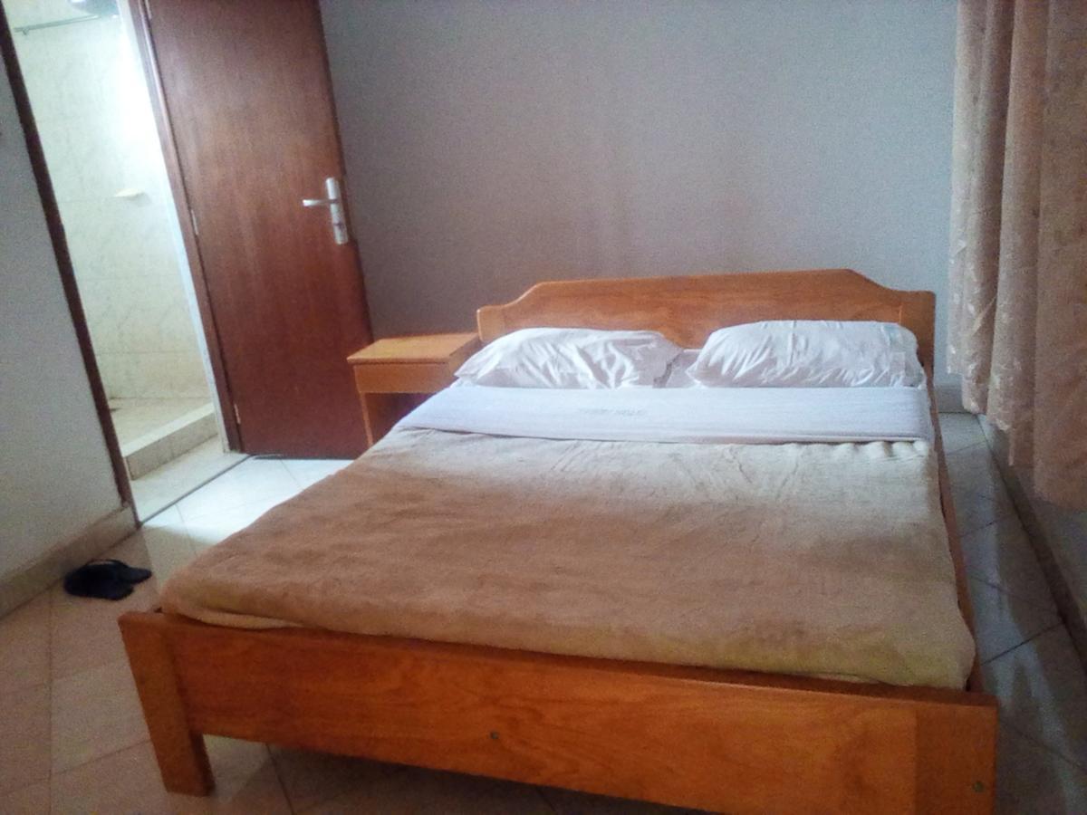 Mamba Hotel 캄팔라 외부 사진